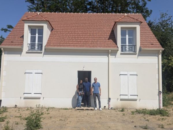 🏡Livraison au MESNIL EN THELLES (60).

Félicitations au propriétaire de cette jolie maison, inspirée du modèle JASPE 🏠

📞 Si vous êtes du secteur n'hésitez...